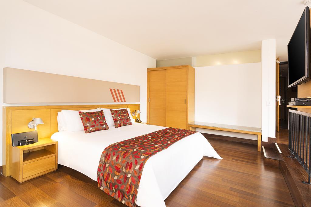 Hotel Bh La Quinta Bogota Bagian luar foto